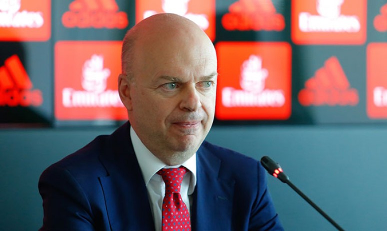 Premium Sport: Fassone wyleciał na spotkanie z nowym inwestorem Milanu