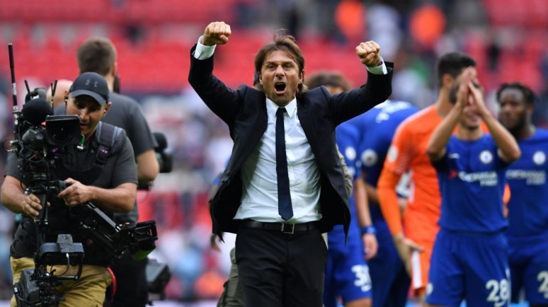 Mediaset: Conte na celowniku rodziny Ricketts